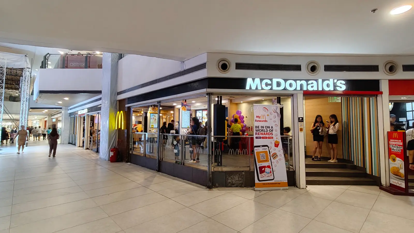 MCDONALD'S in TriNoma